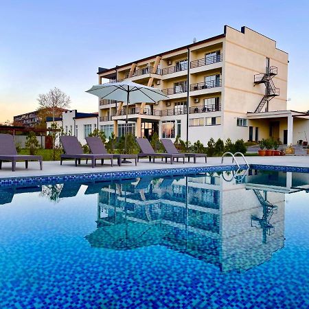 The Wine Hotel เทลาวี ภายนอก รูปภาพ
